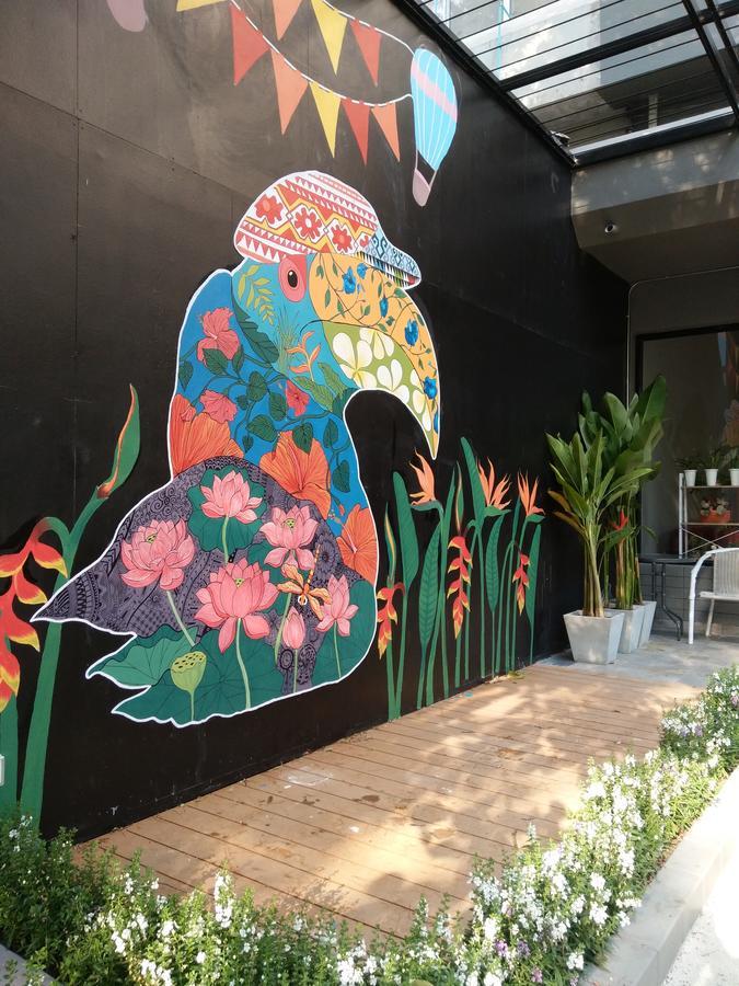 Warm Casa Chiangmai Hostel Chiang Mai Exterior photo