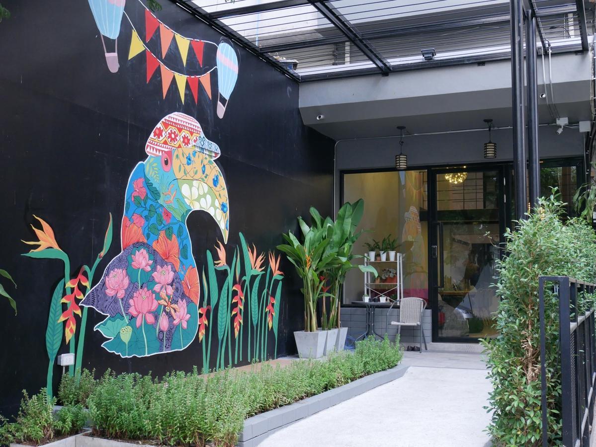 Warm Casa Chiangmai Hostel Chiang Mai Exterior photo